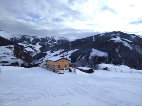 Alpine hut in Rauris ski hiking area with sauna